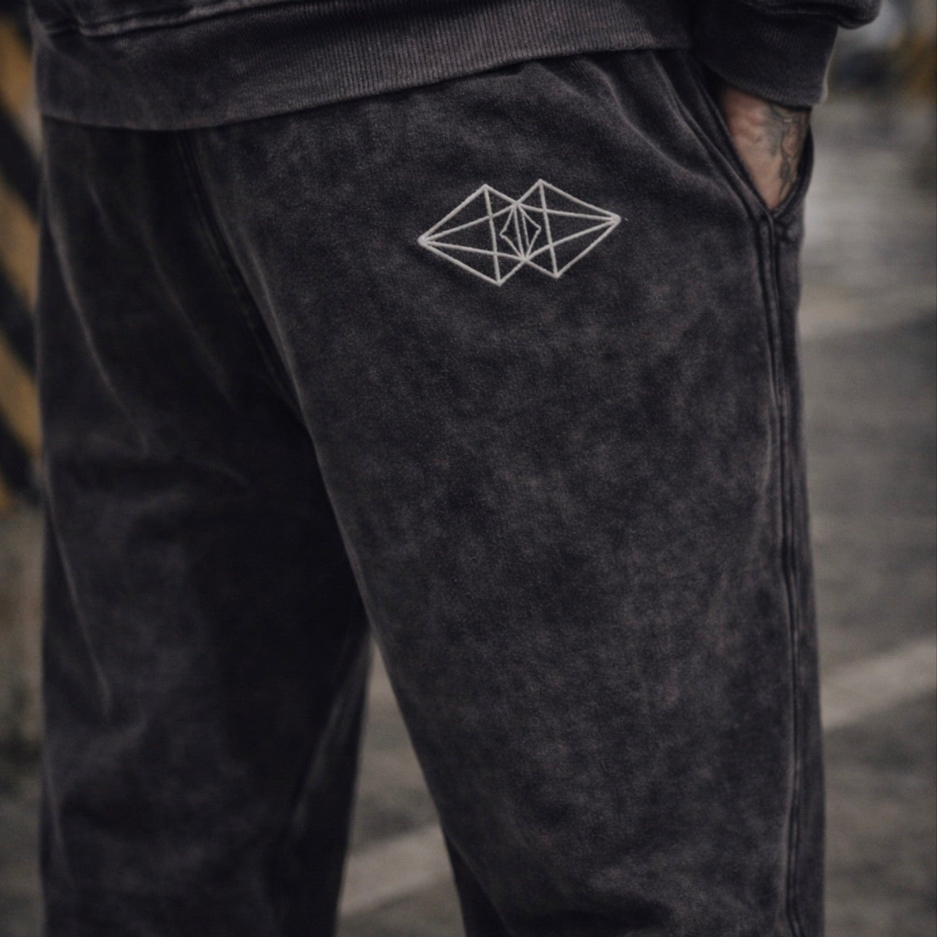 Motion Express Essential Joggers